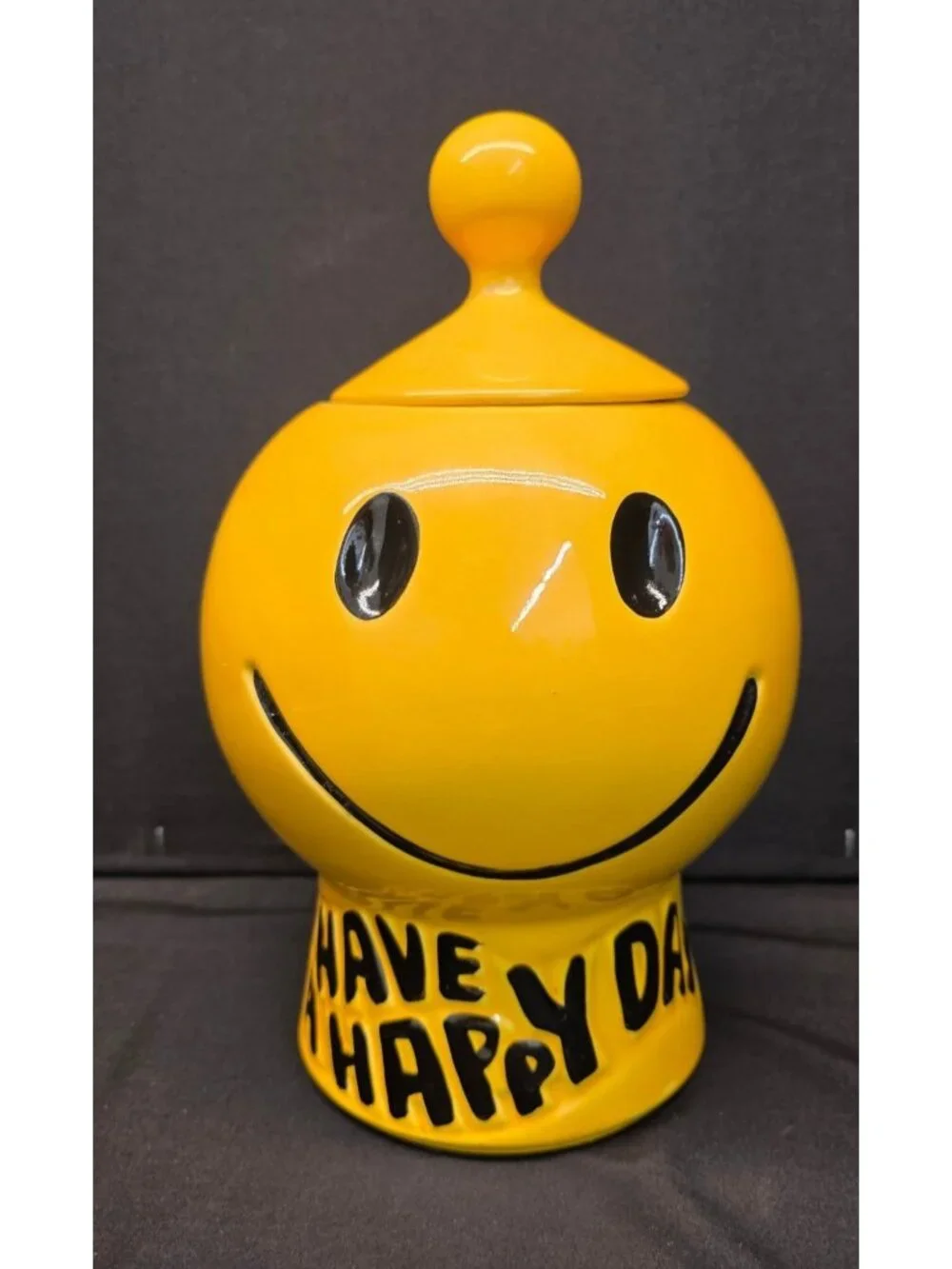 Vintage 1970s McCoy Pottery USA Smiley Face Cookie Jar 